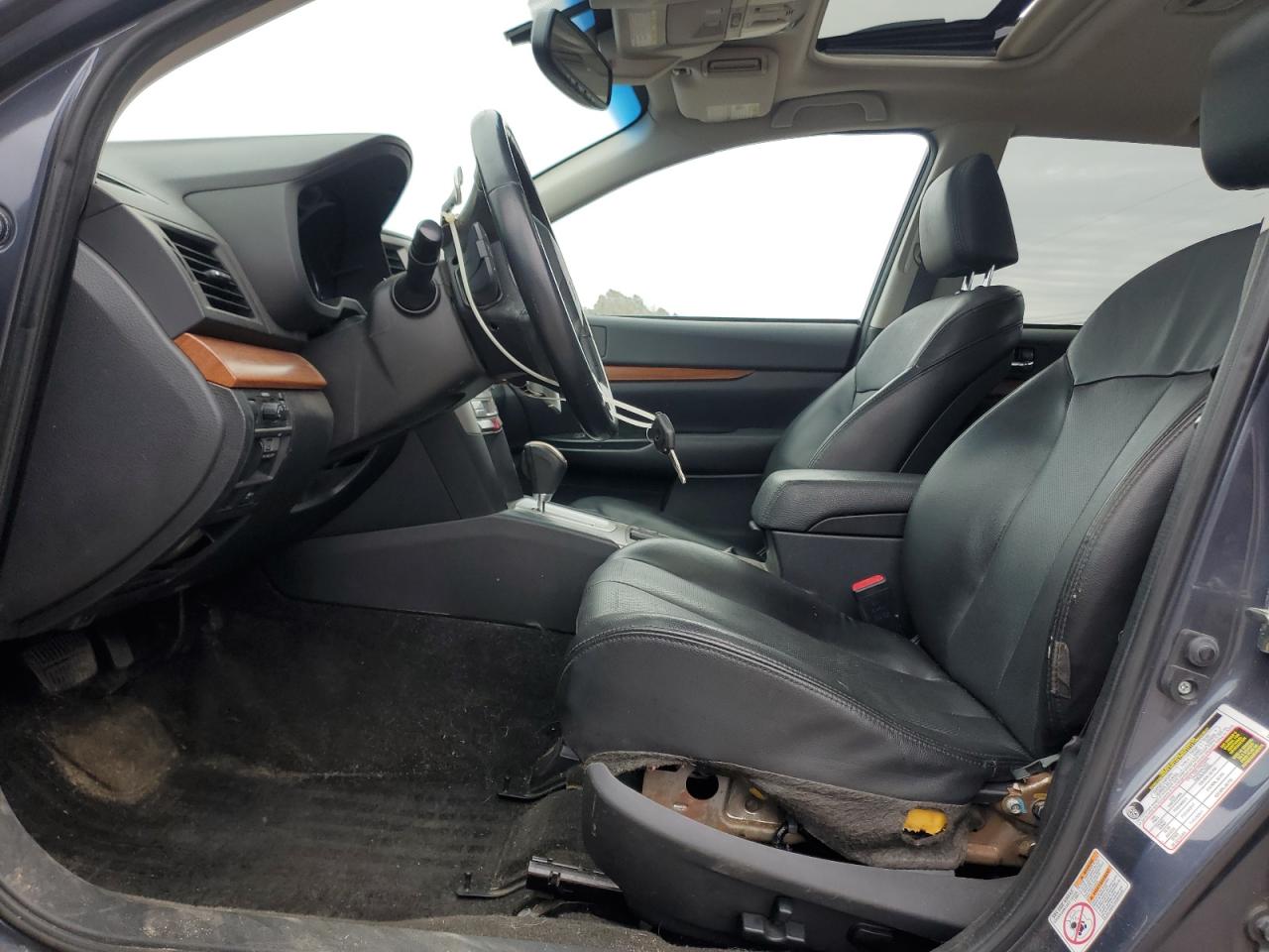 2014 Subaru Outback - Image 7