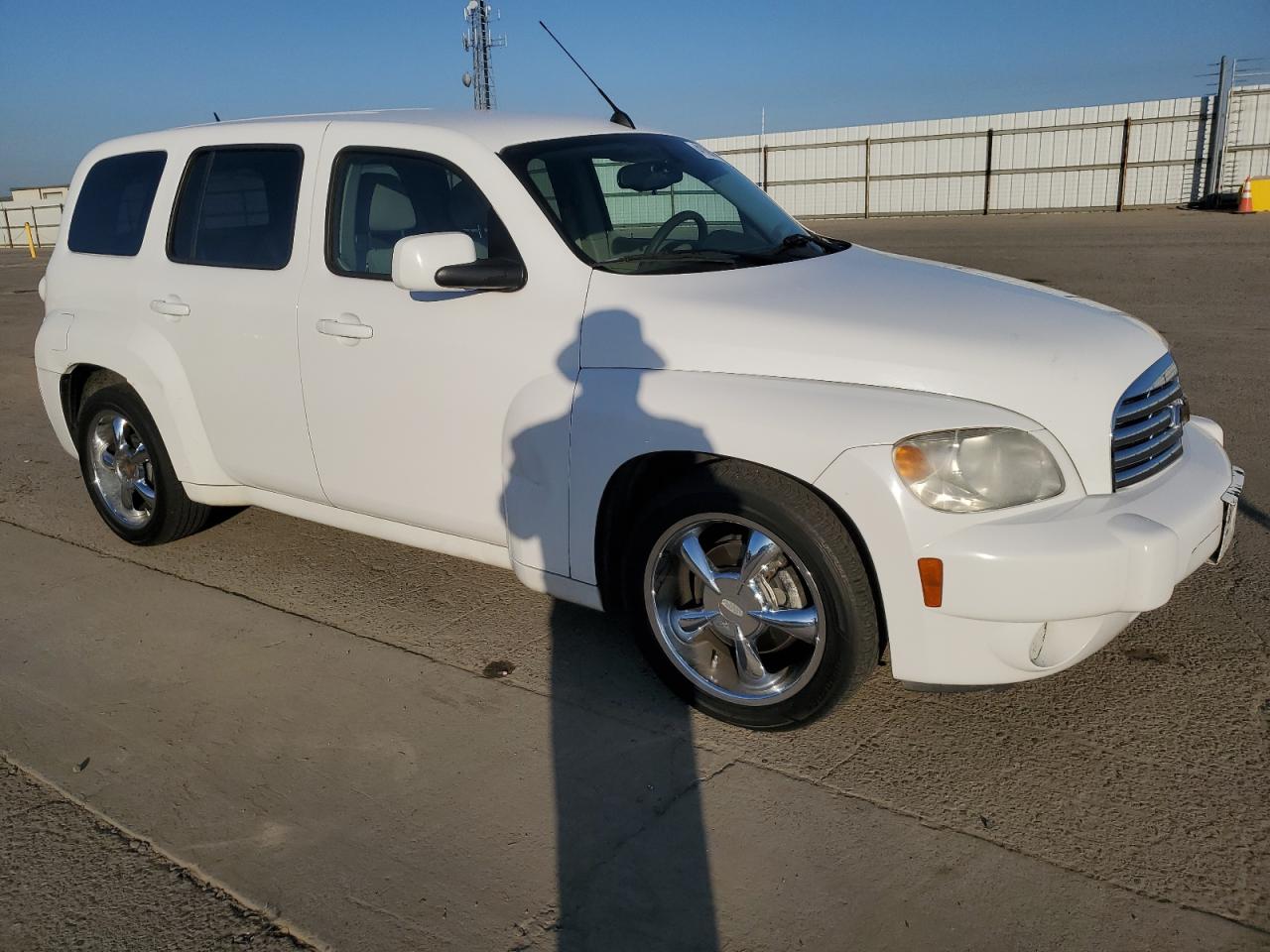 2010 Chevrolet HHR - Image 4