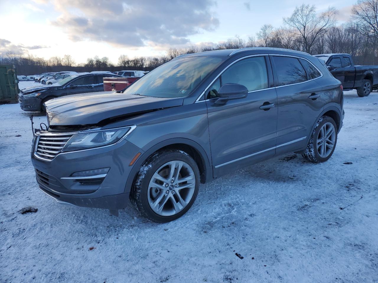 VIN 5LMCJ3D92HUL70092 2017 LINCOLN MKC no.1