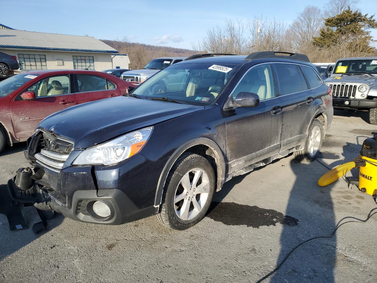 2014 Subaru Outback - Image 1