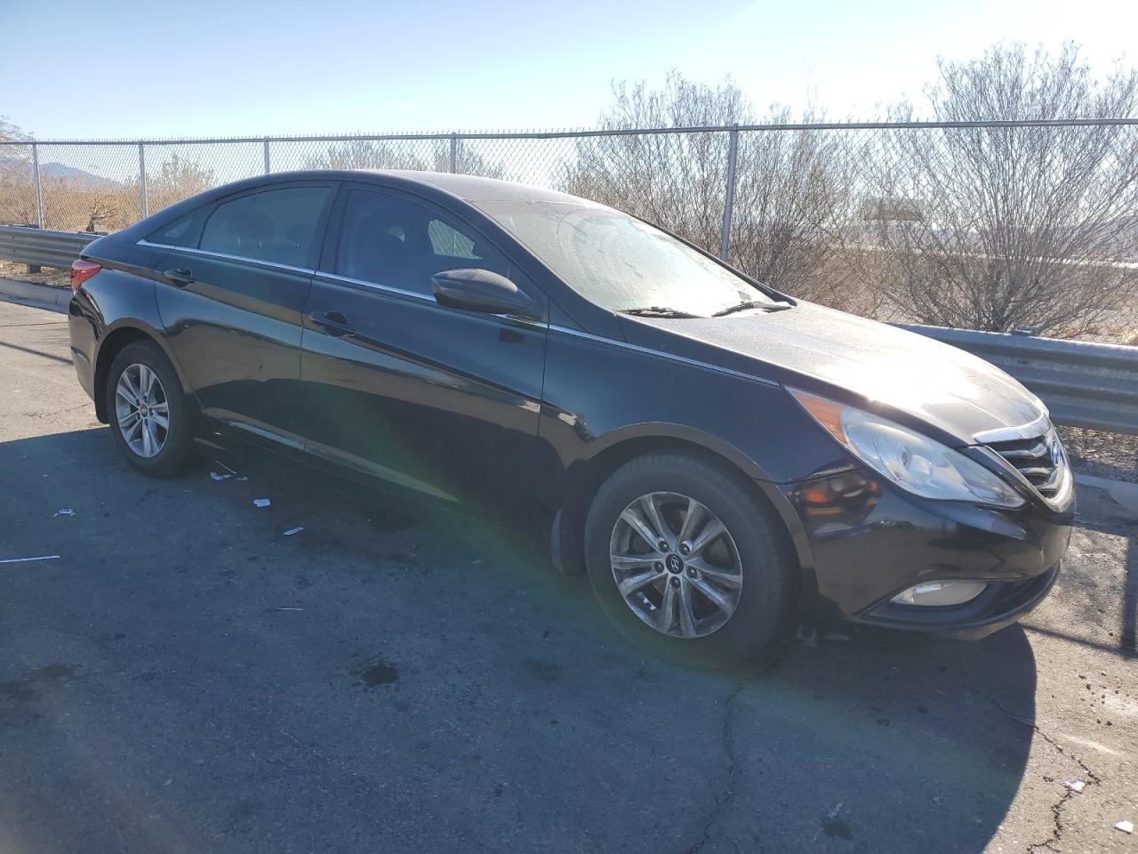 2013 Hyundai Sonata - Image 4