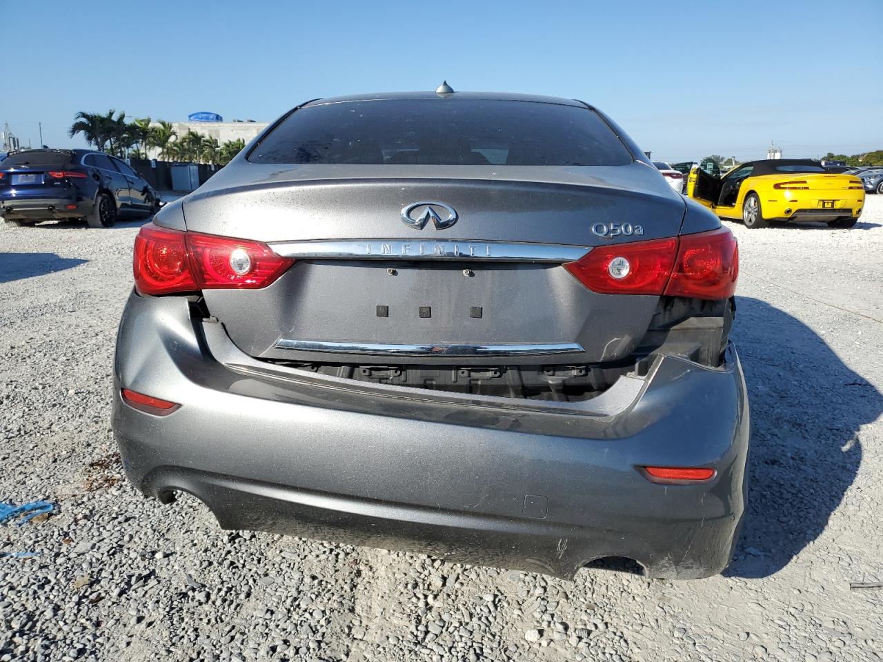2015 Infiniti Q50 - Image 6