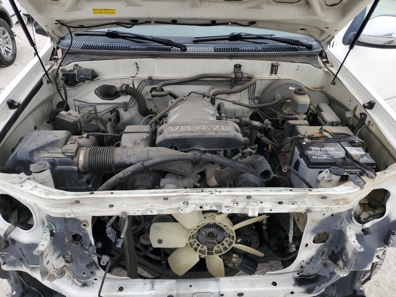 2004 Toyota Tundra - Image 11