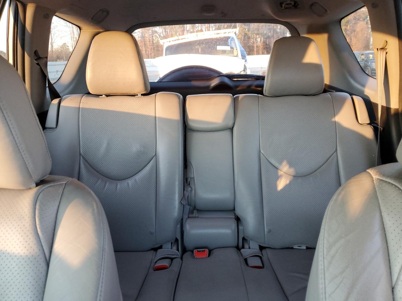 2012 Toyota RAV 4 - Image 10