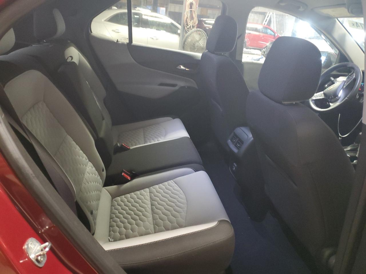 2GNAXUEV9M6132917 CHEVROLET EQUINOX 2021