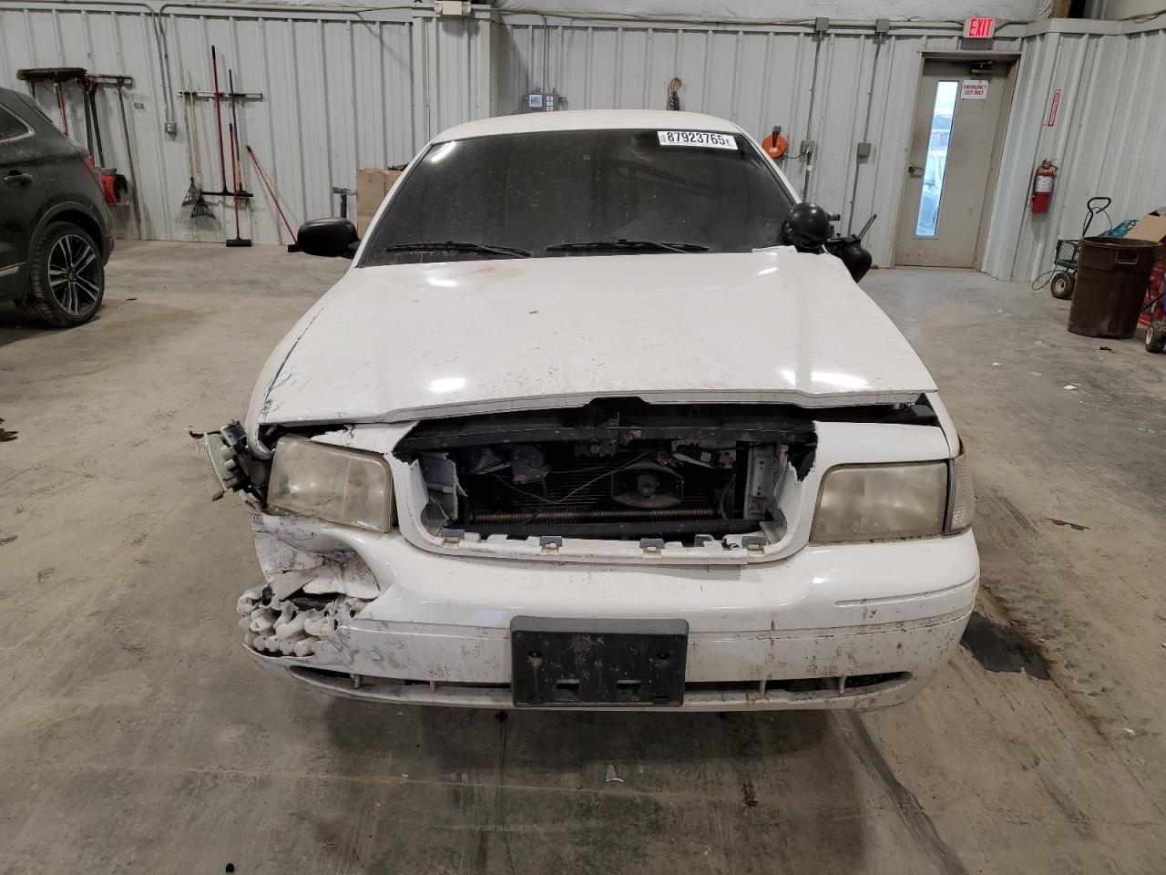 2011 Ford Crown Victoria - Image 5
