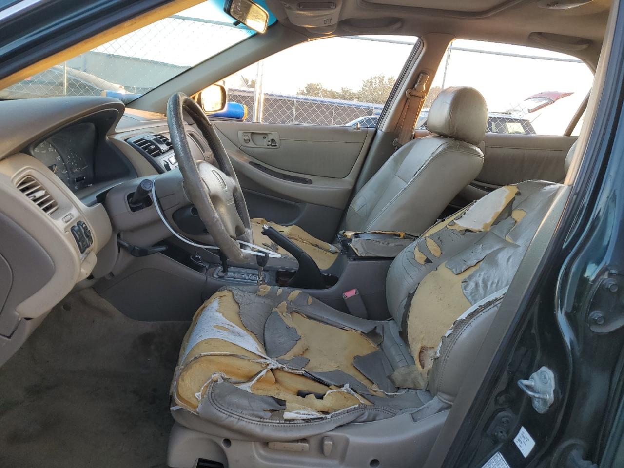 2001 Honda Accord - Image 7