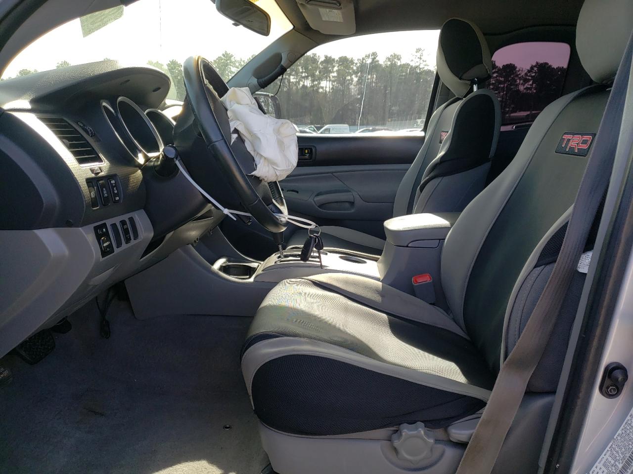 2005 Toyota Tacoma - Image 7