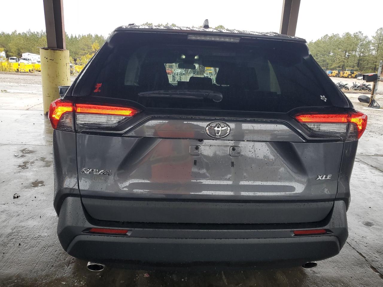 2021 Toyota RAV 4 - Image 6