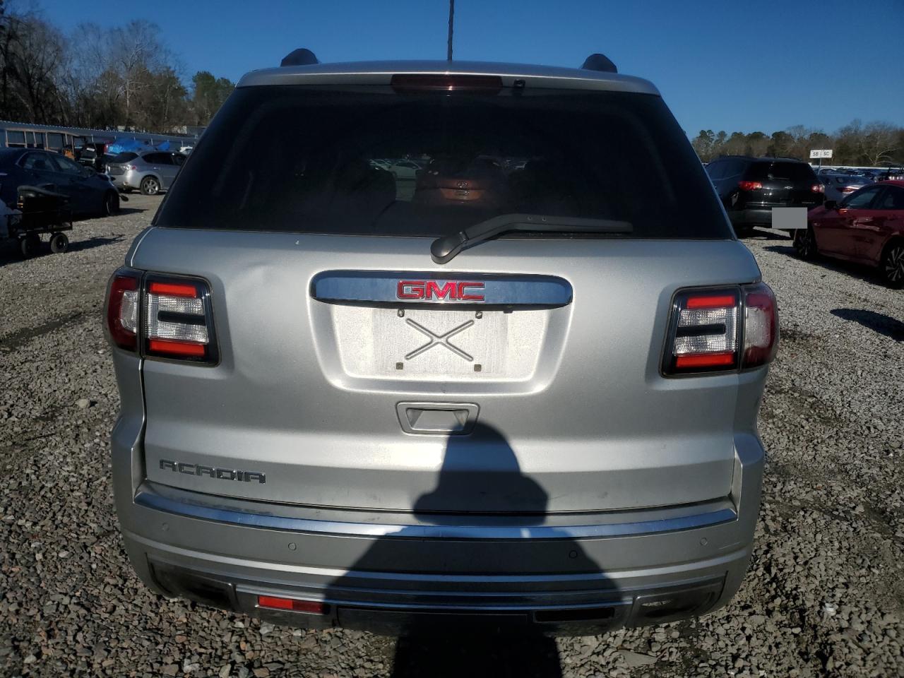 2015 GMC Acadia - Image 6