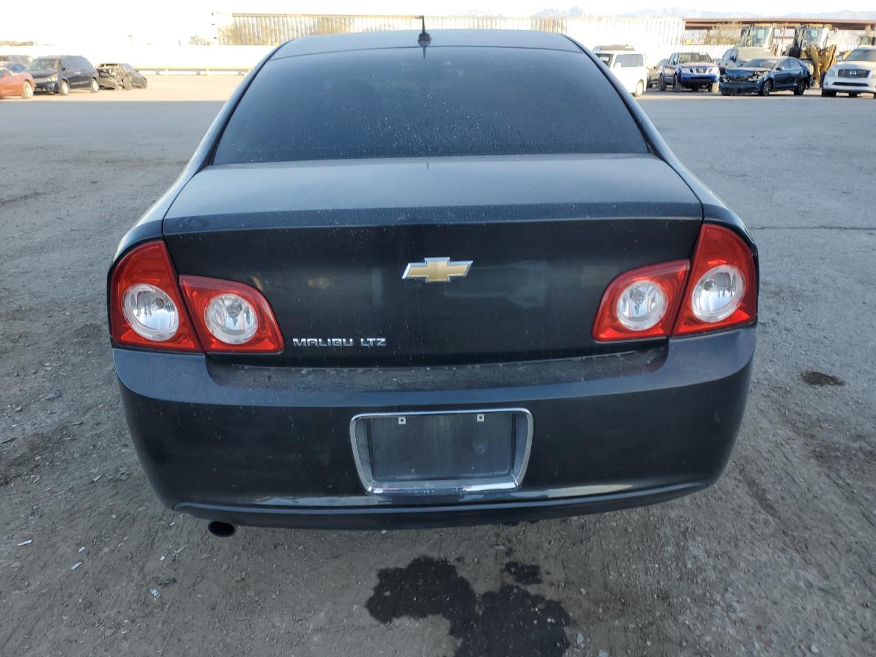 2011 Chevrolet Malibu - Image 6