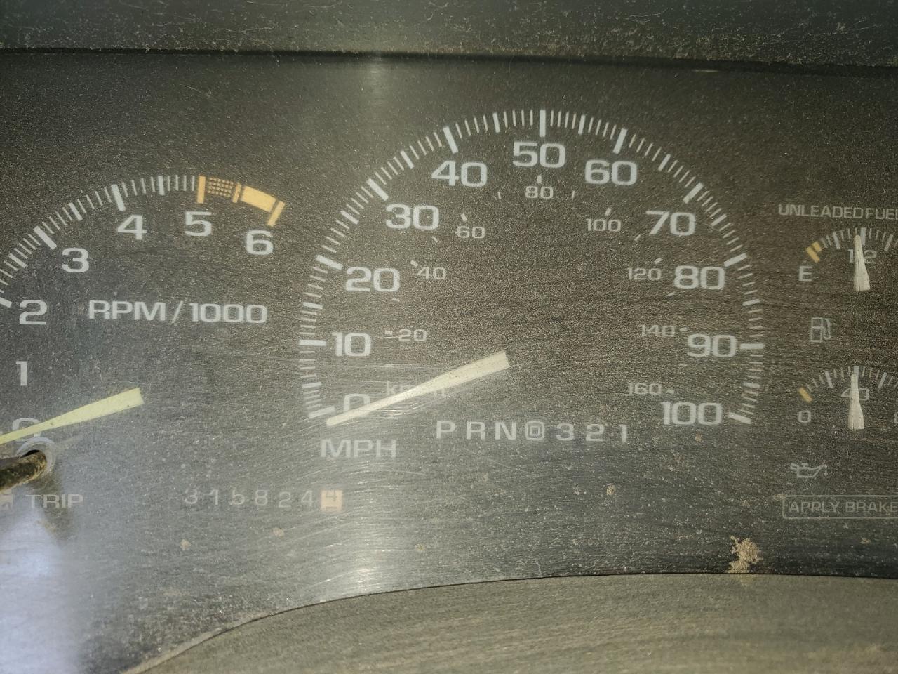 1996 Chevrolet GMT-400 - Image 9