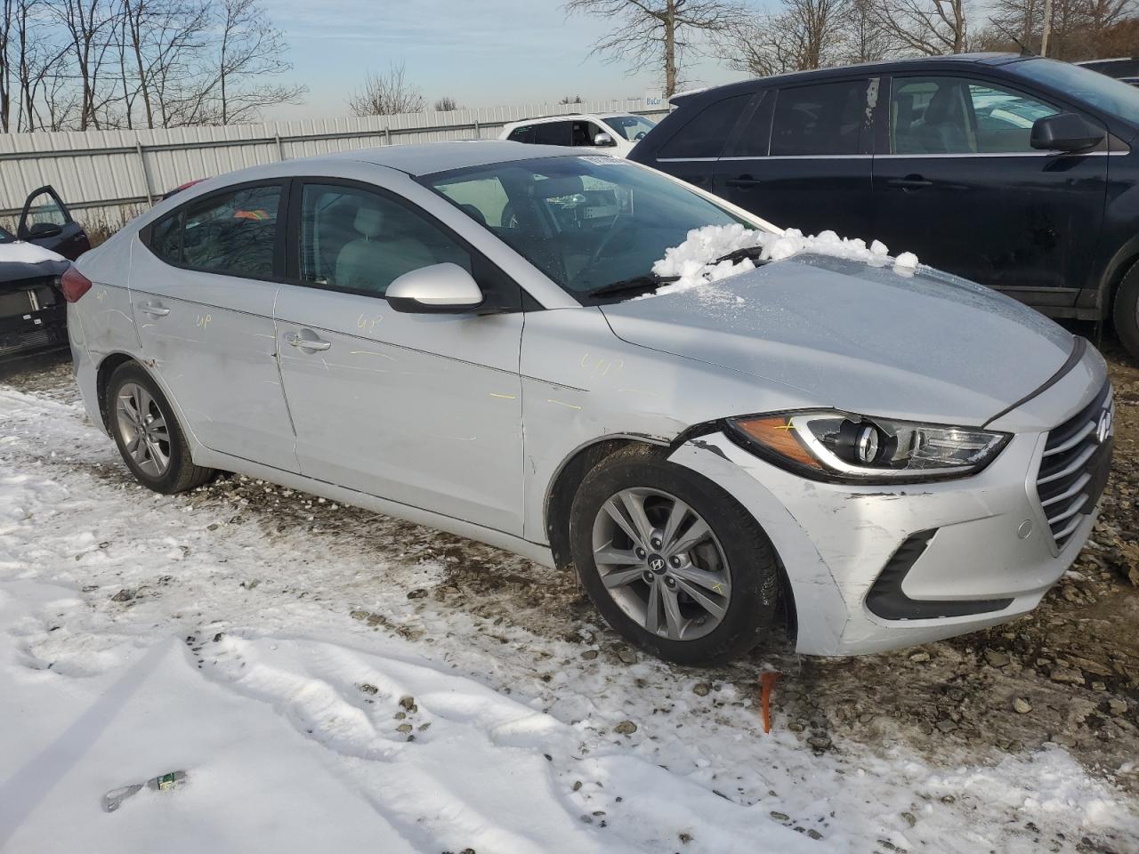 2018 Hyundai Elantra - Image 4