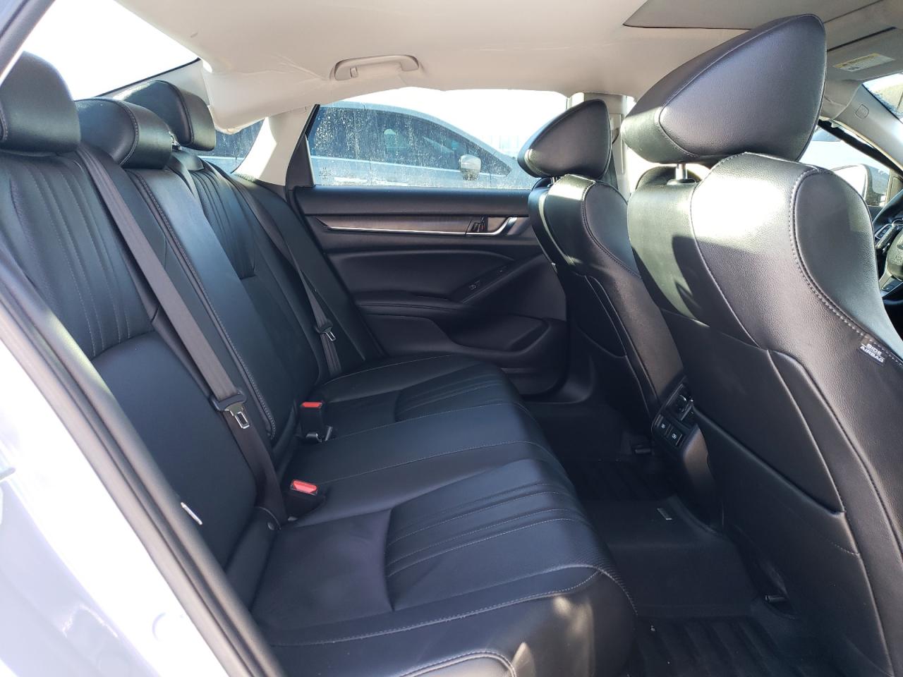 2022 Honda Accord - Image 10