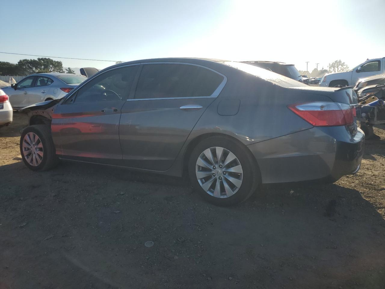 VIN 1HGCR2E76DA133397 2013 HONDA ACCORD no.2