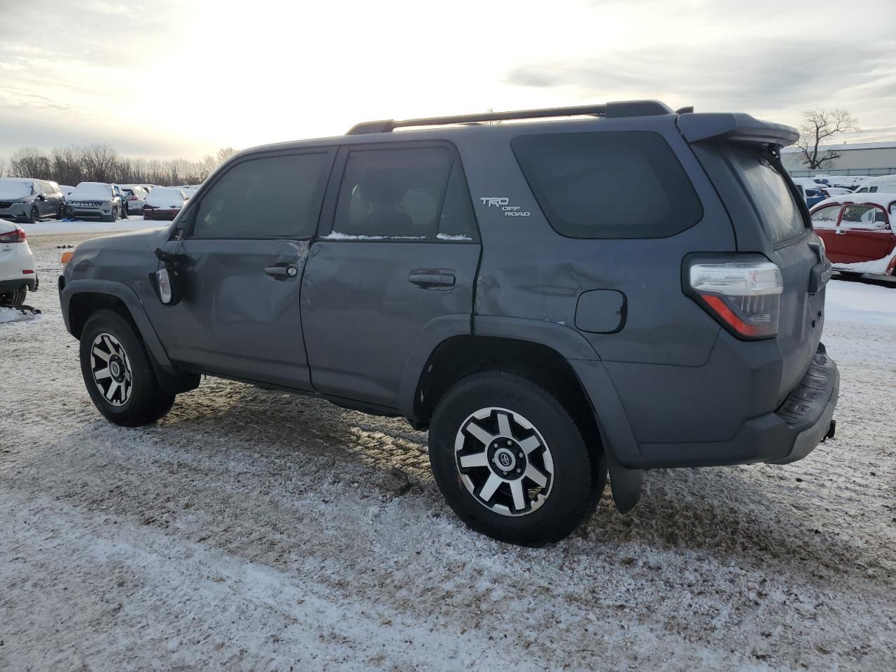 2019 Toyota 4Runner - Image 2