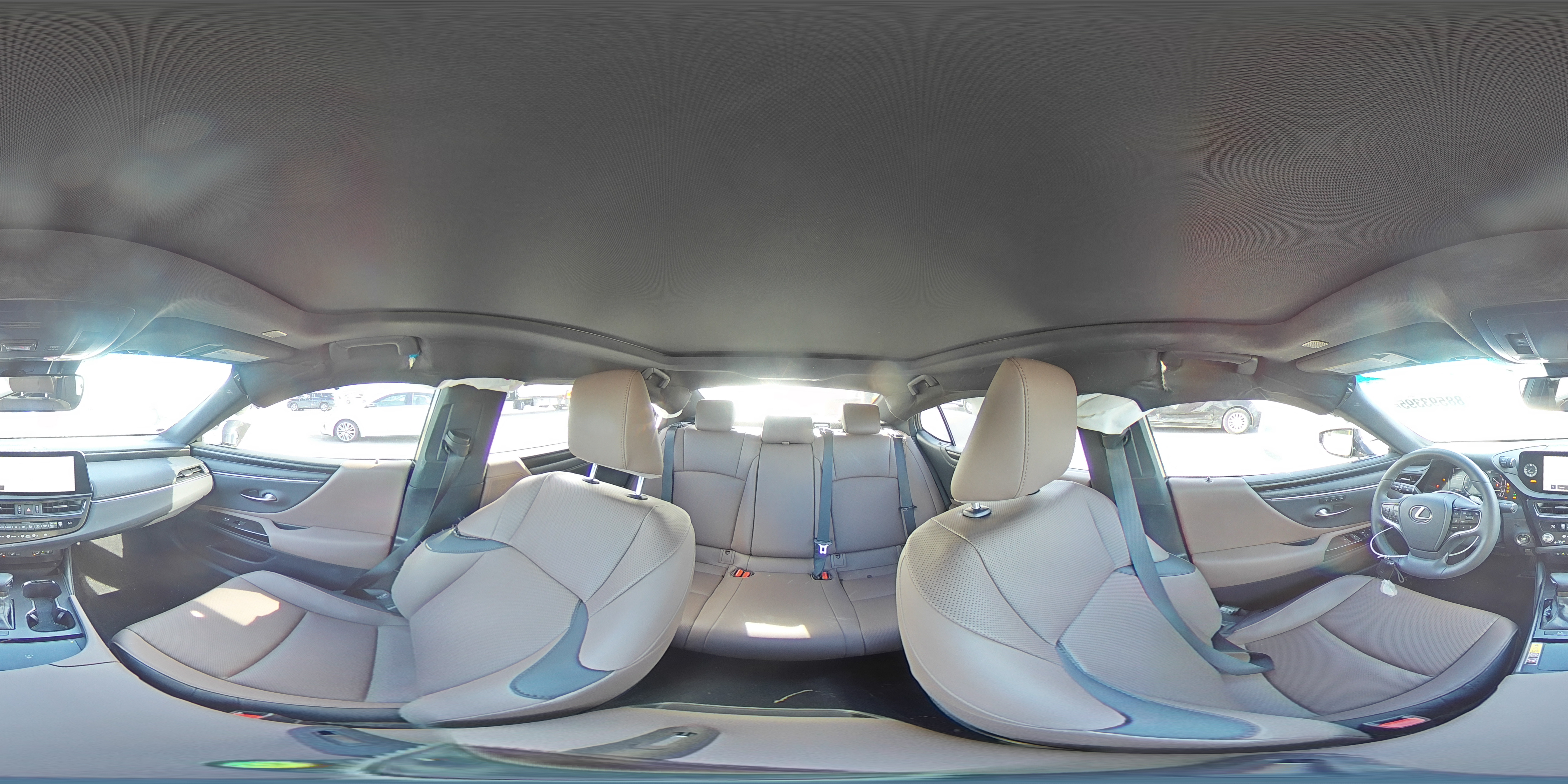 2023 Lexus ES - Image 13