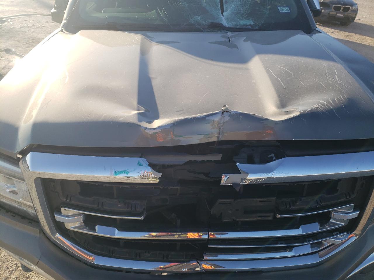 2017 GMC Sierra - Image 11