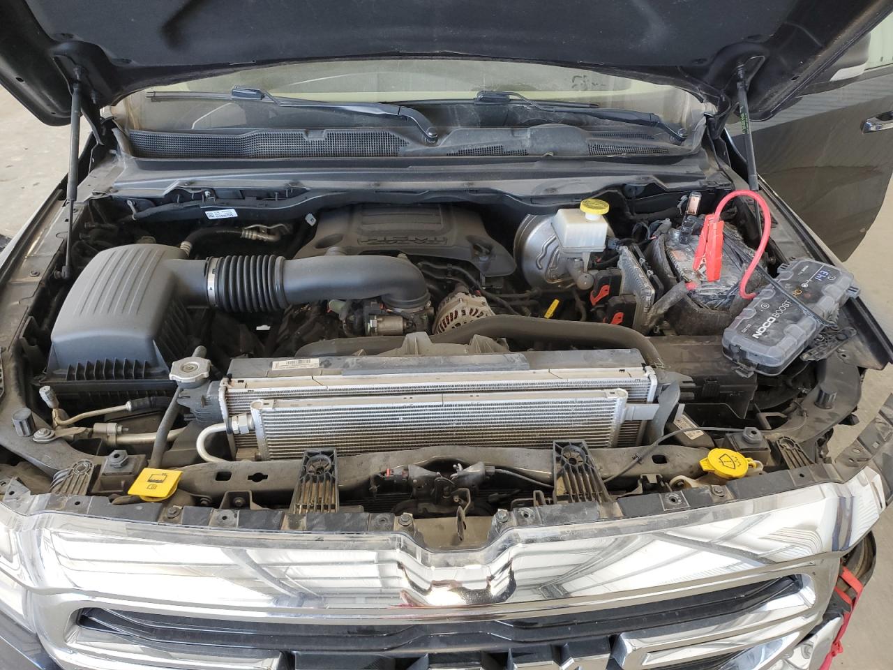 2020 RAM 1500 - Image 12
