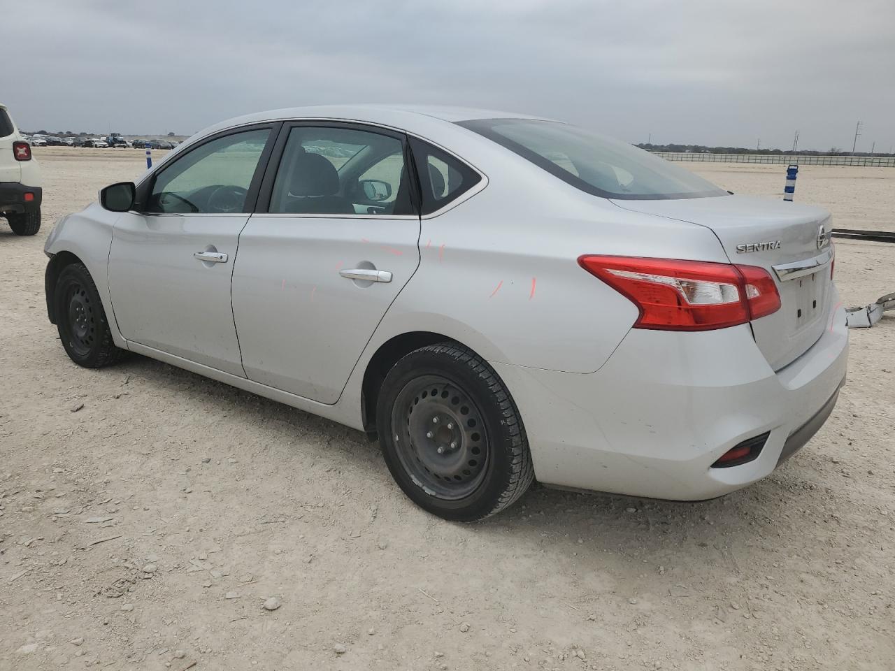 2019 Nissan Sentra - Image 2