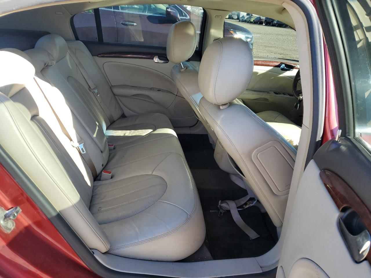 2009 Buick Lucerne - Image 10