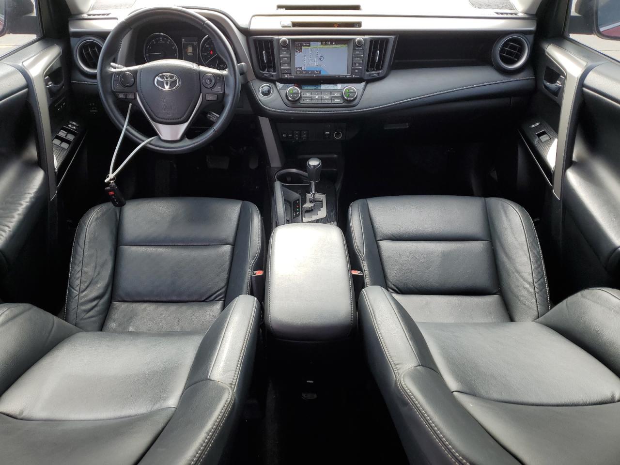 2016 Toyota RAV 4 - Image 8