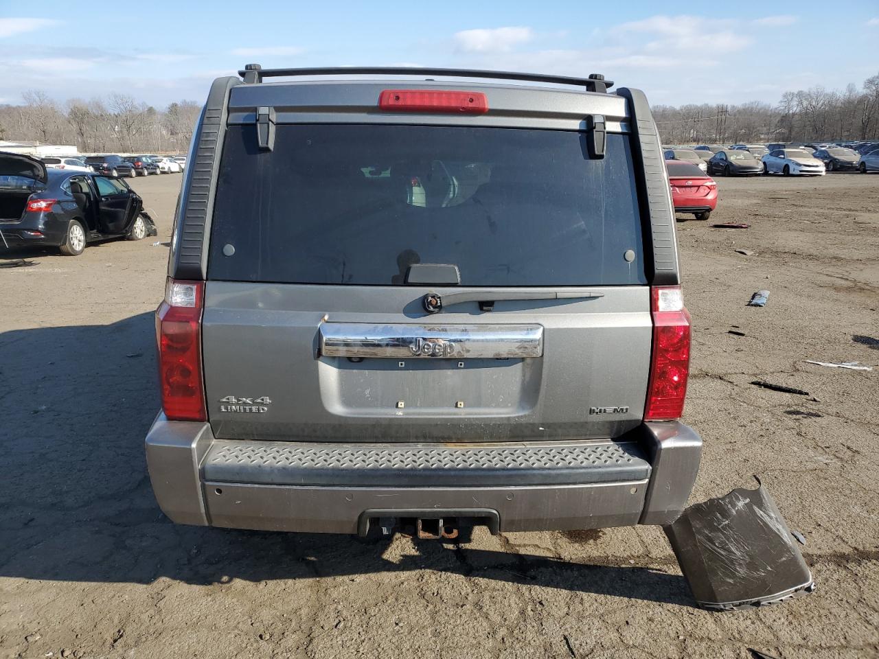 2007 Jeep Commander - Image 6