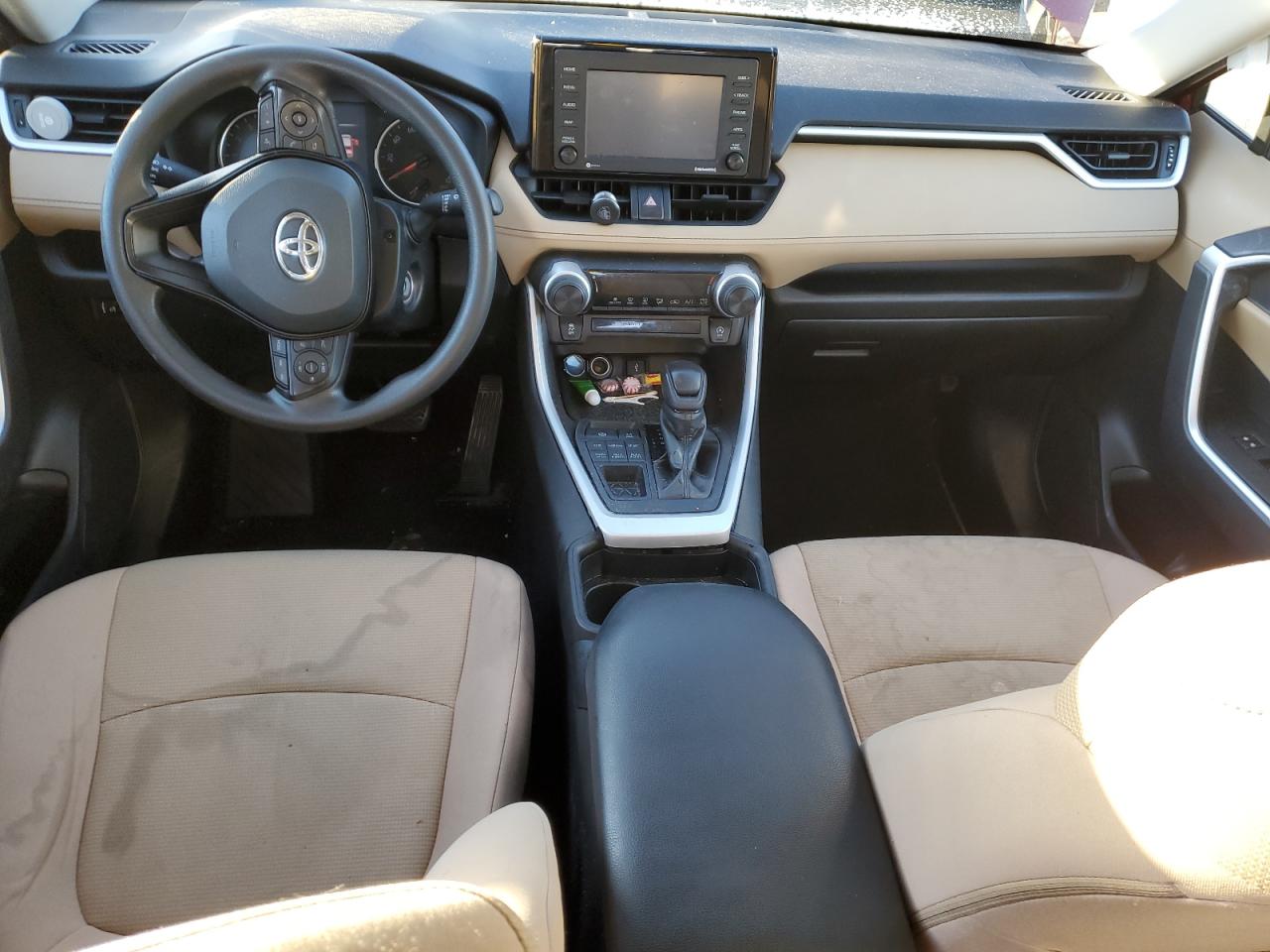 2020 Toyota RAV 4 - Image 8