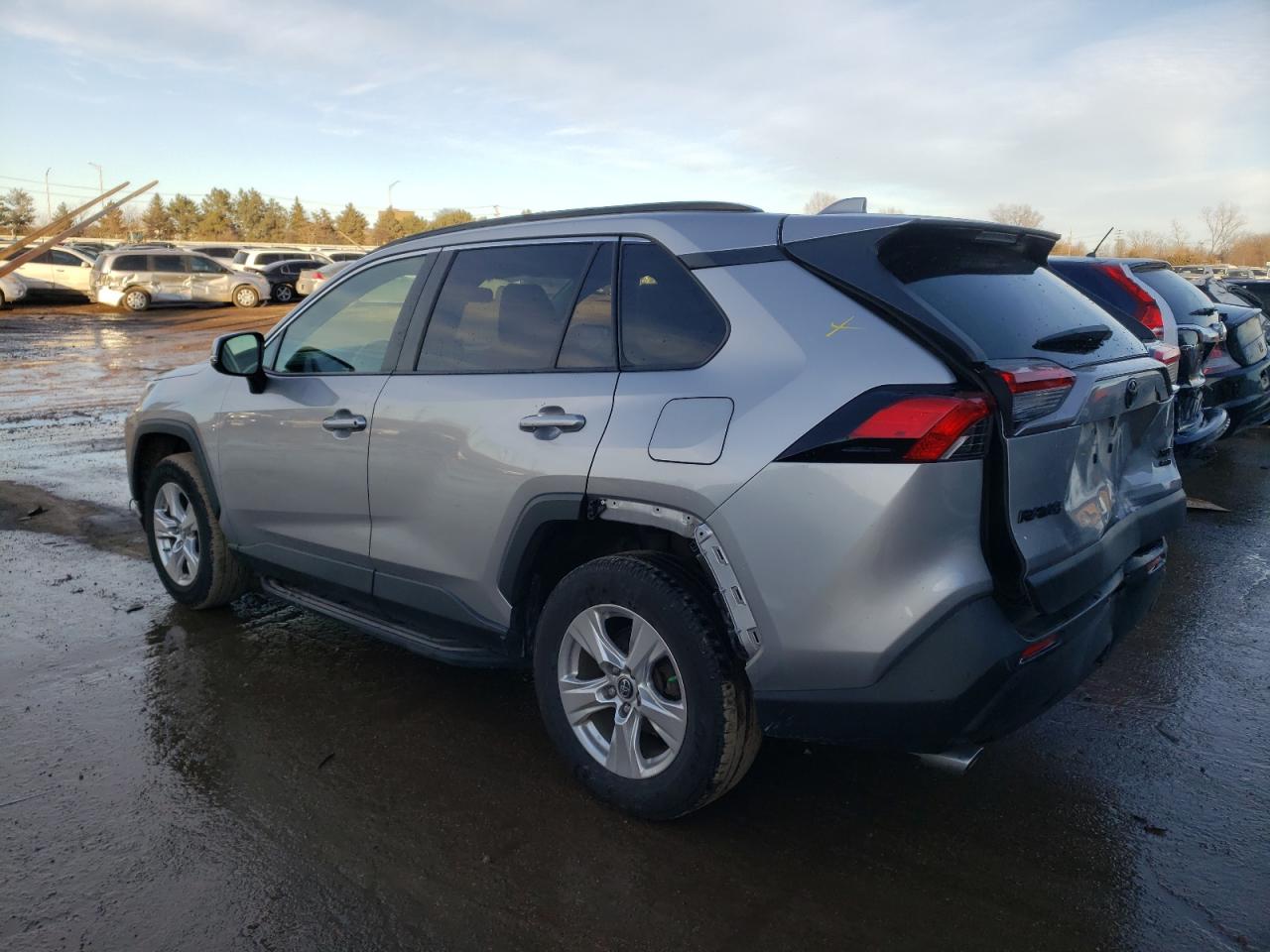 2019 Toyota RAV 4 - Image 2