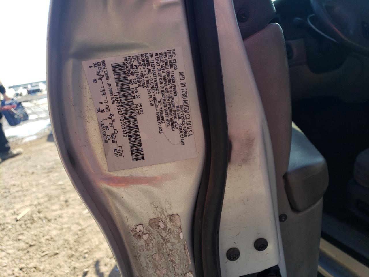 2000 Ford Taurus Se VIN: 1FAFP5327YG202472 Lot: 53910525