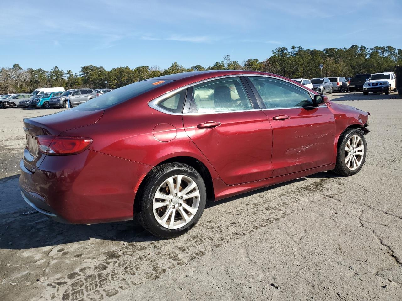 2015 Chrysler 200 - Image 3
