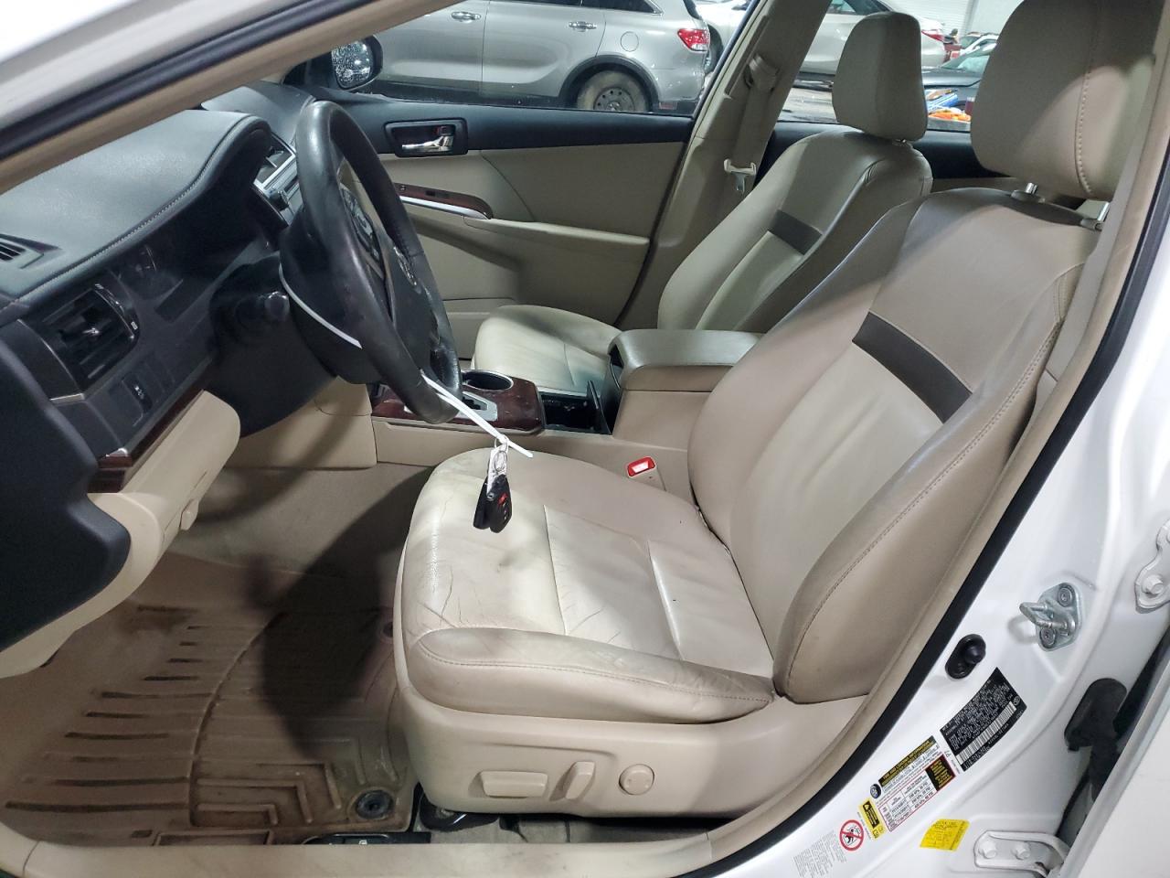 2012 Toyota Camry - Image 7