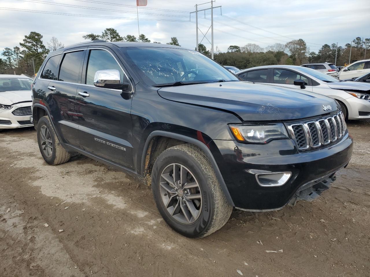 2017 Jeep Grand Cherokee - Image 4