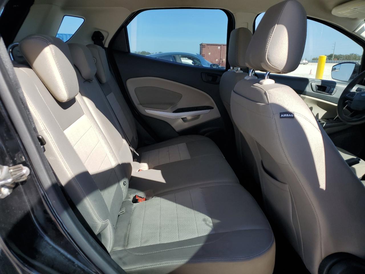 2018 Ford EcoSport - Image 11