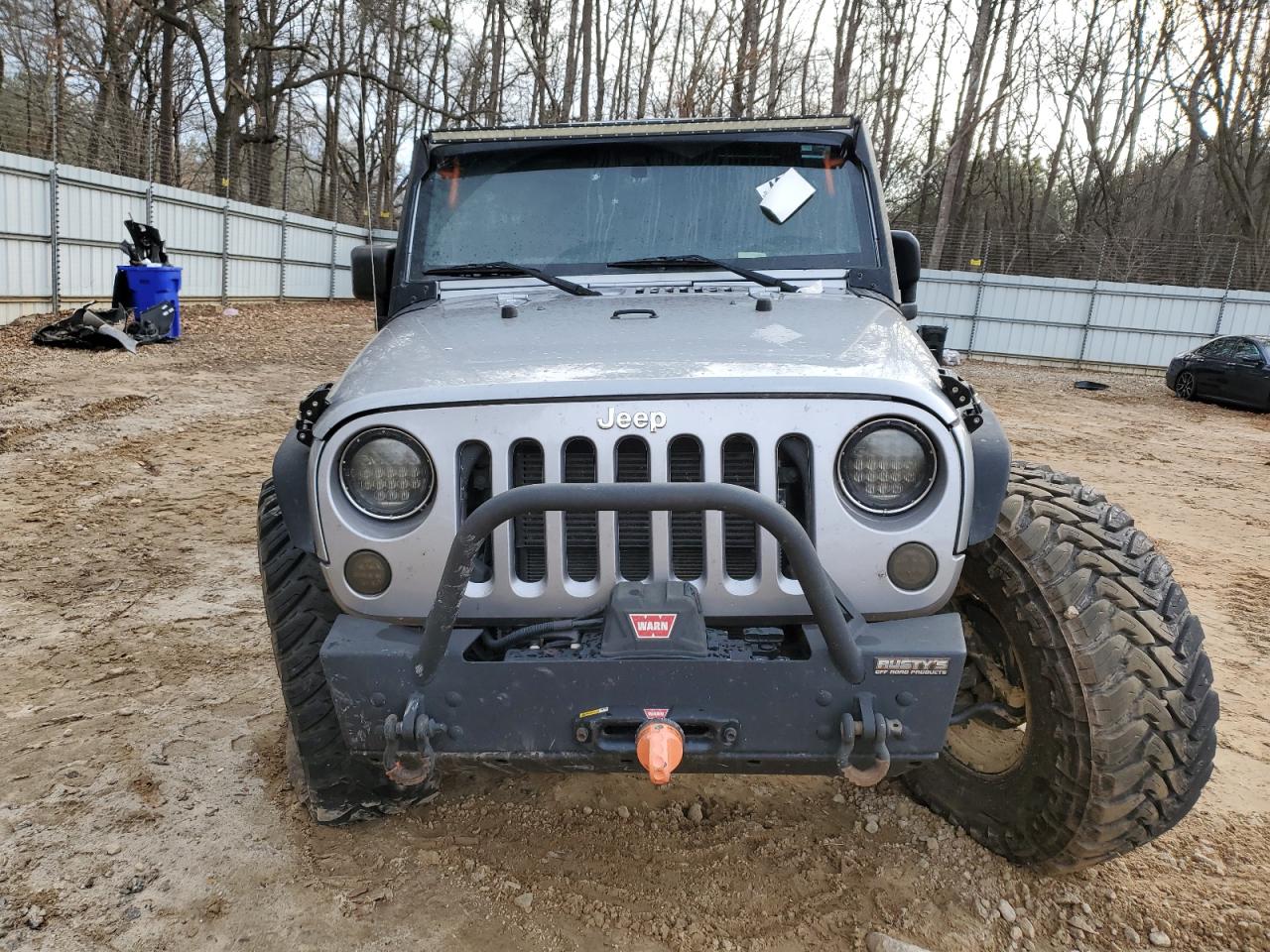 2016 Jeep Wrangler - Image 5