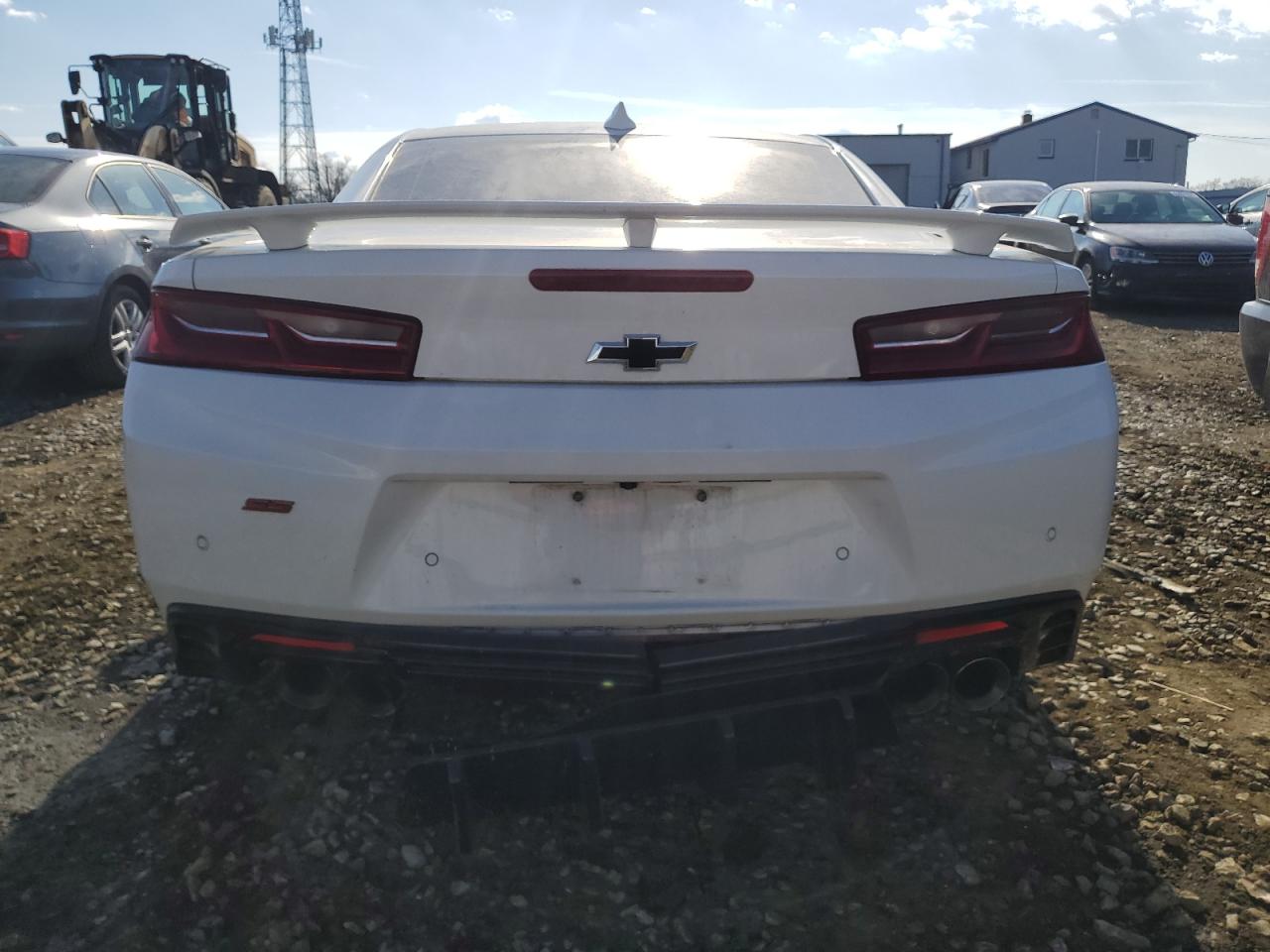 2018 Chevrolet Camaro - Image 6