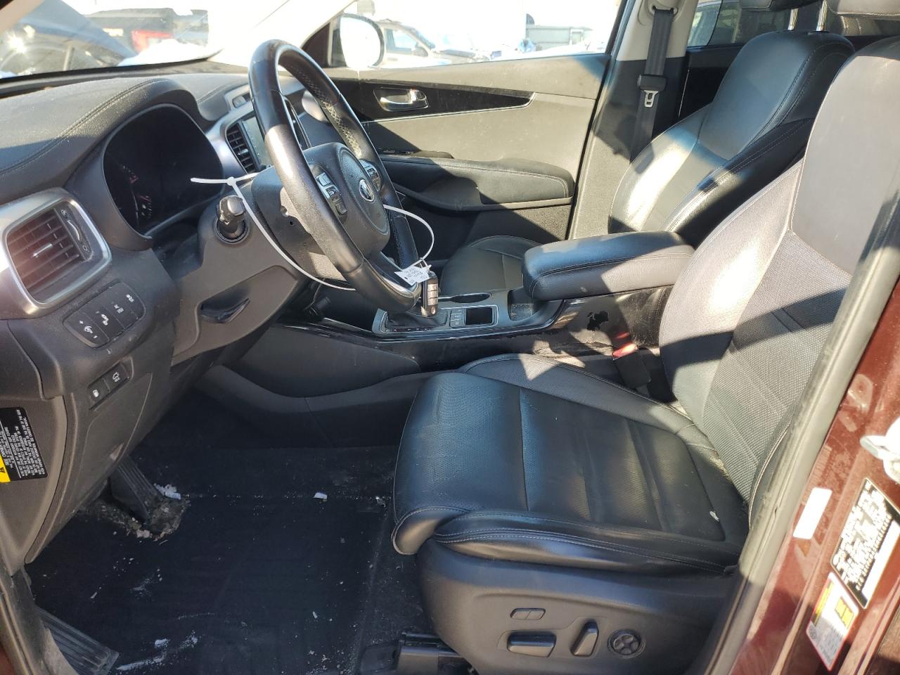 2017 Kia Sorento - Image 7