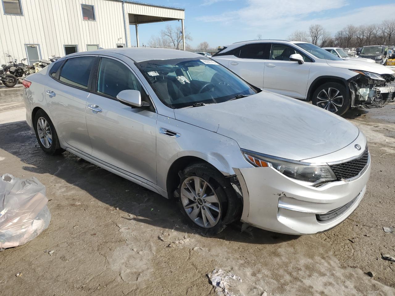 2018 Kia Optima - Image 4