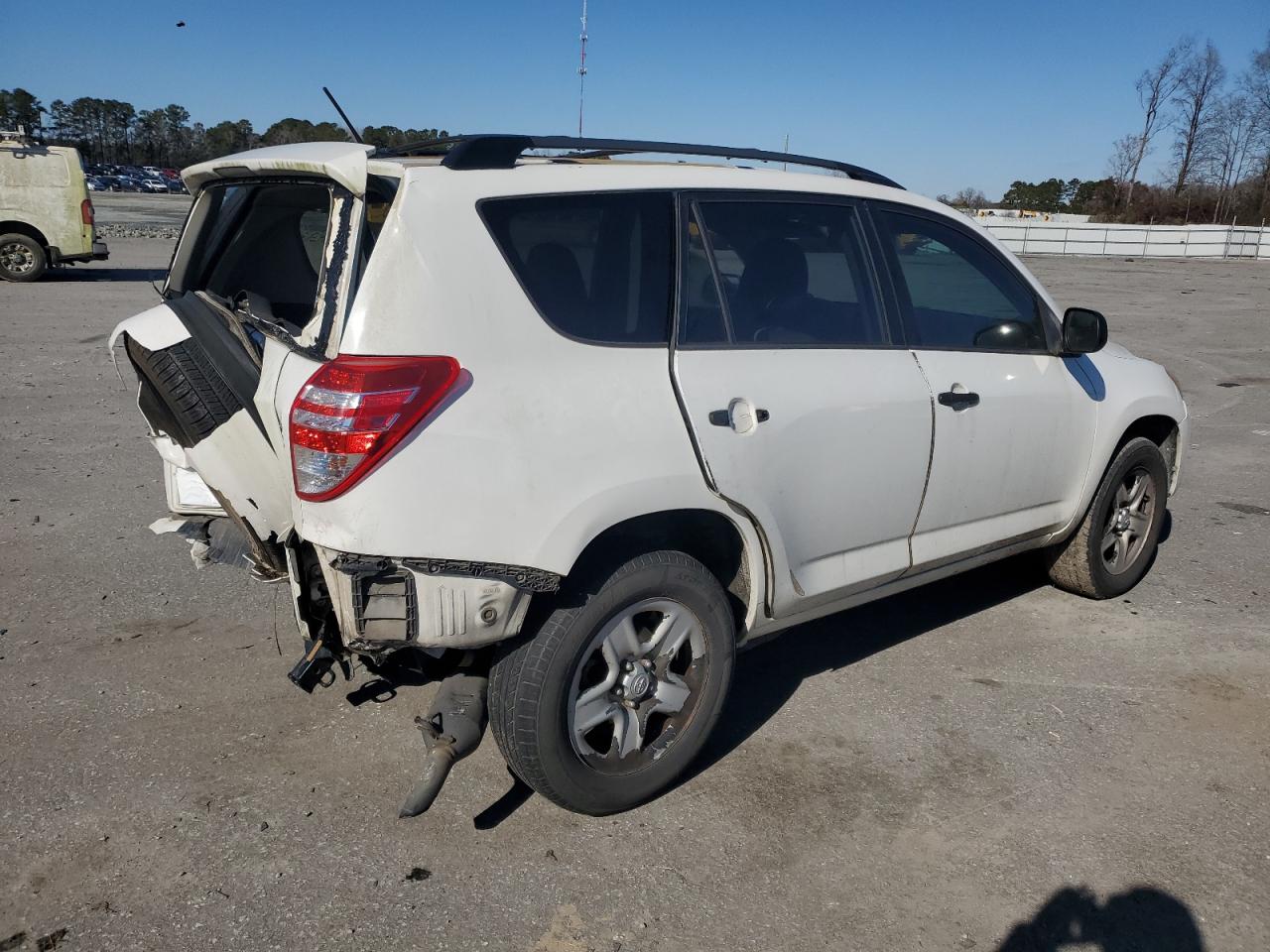 2012 Toyota RAV 4 - Image 3