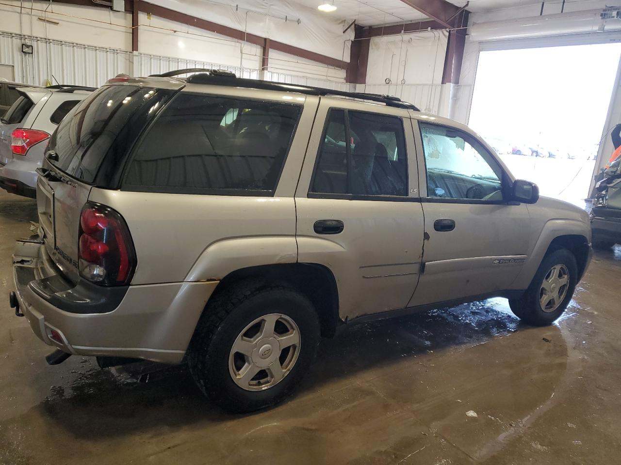 2002 Chevrolet TrailBlazer - Image 3