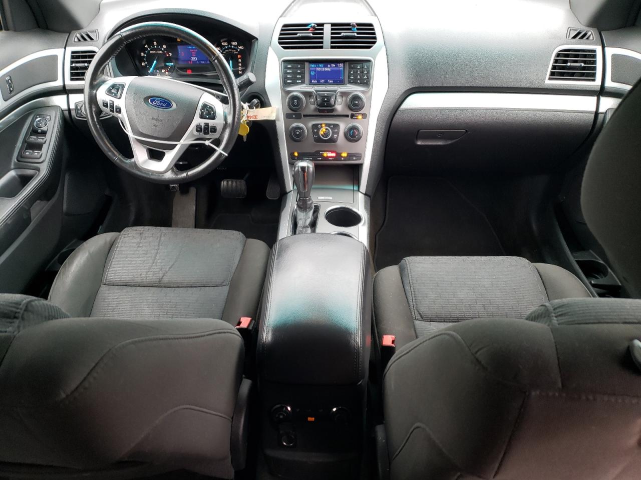 2013 Ford Explorer - Image 8