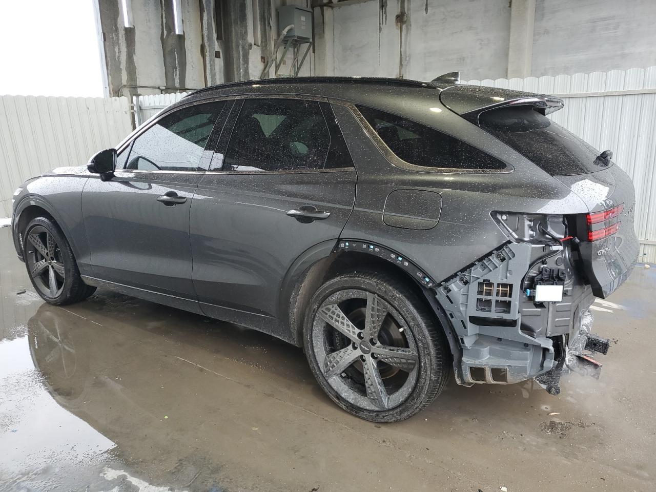 2024 Genesis GV70 - Image 2