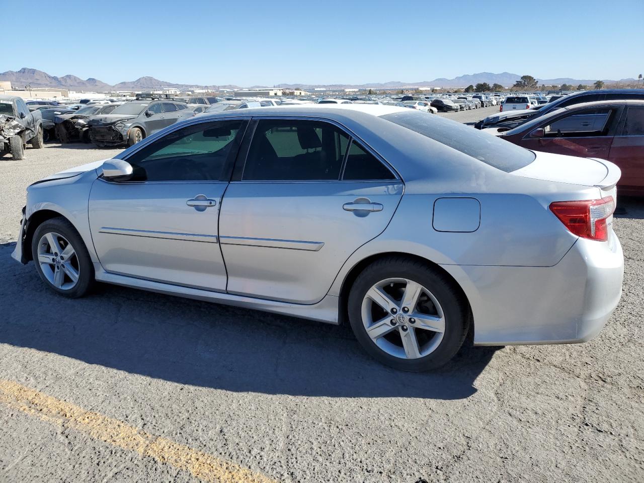2014 Toyota Camry - Image 2