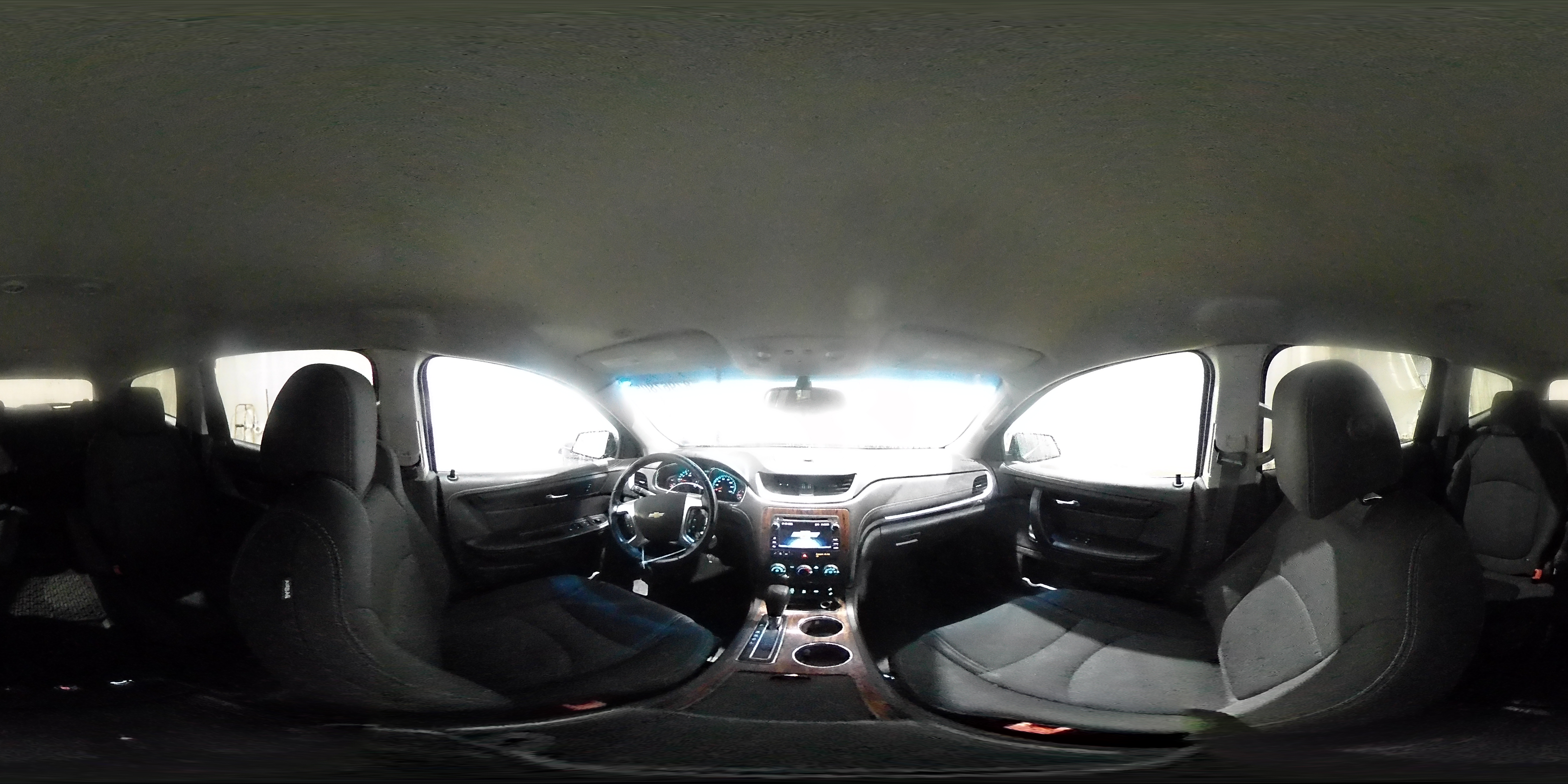 2015 Chevrolet Traverse - Image 18