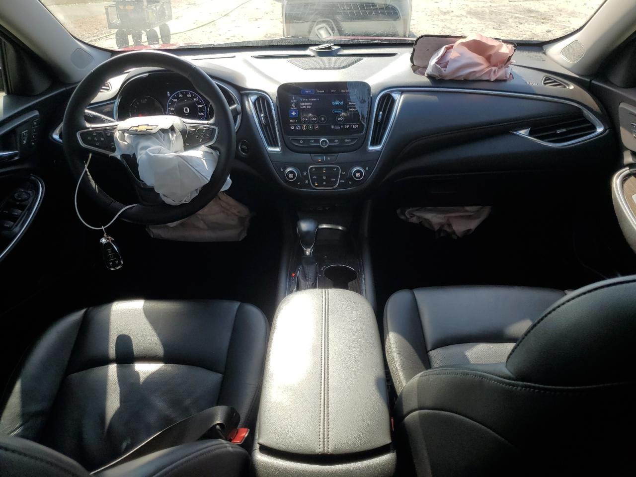 2023 Chevrolet Malibu - Image 8