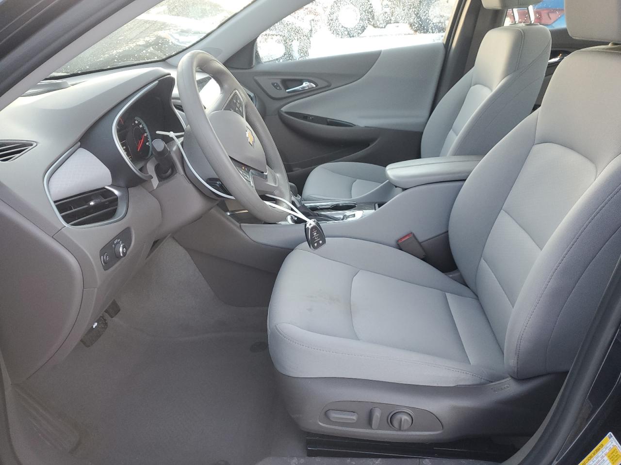 2023 Chevrolet Malibu - Image 7