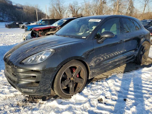 2017 Porsche Macan Turbo