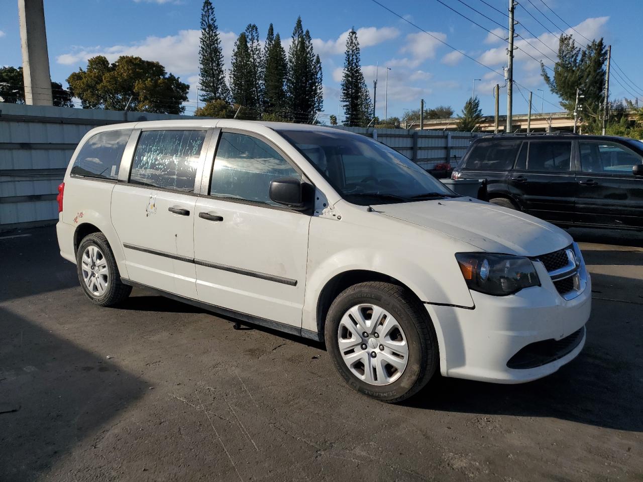 VIN 2C4RDGBG3DR733346 2013 DODGE CARAVAN no.4