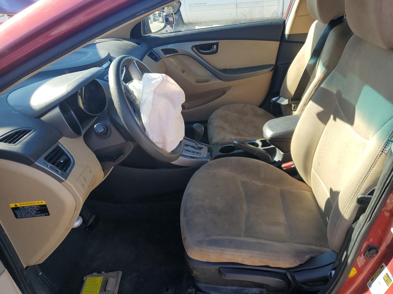 2013 Hyundai Elantra - Image 7