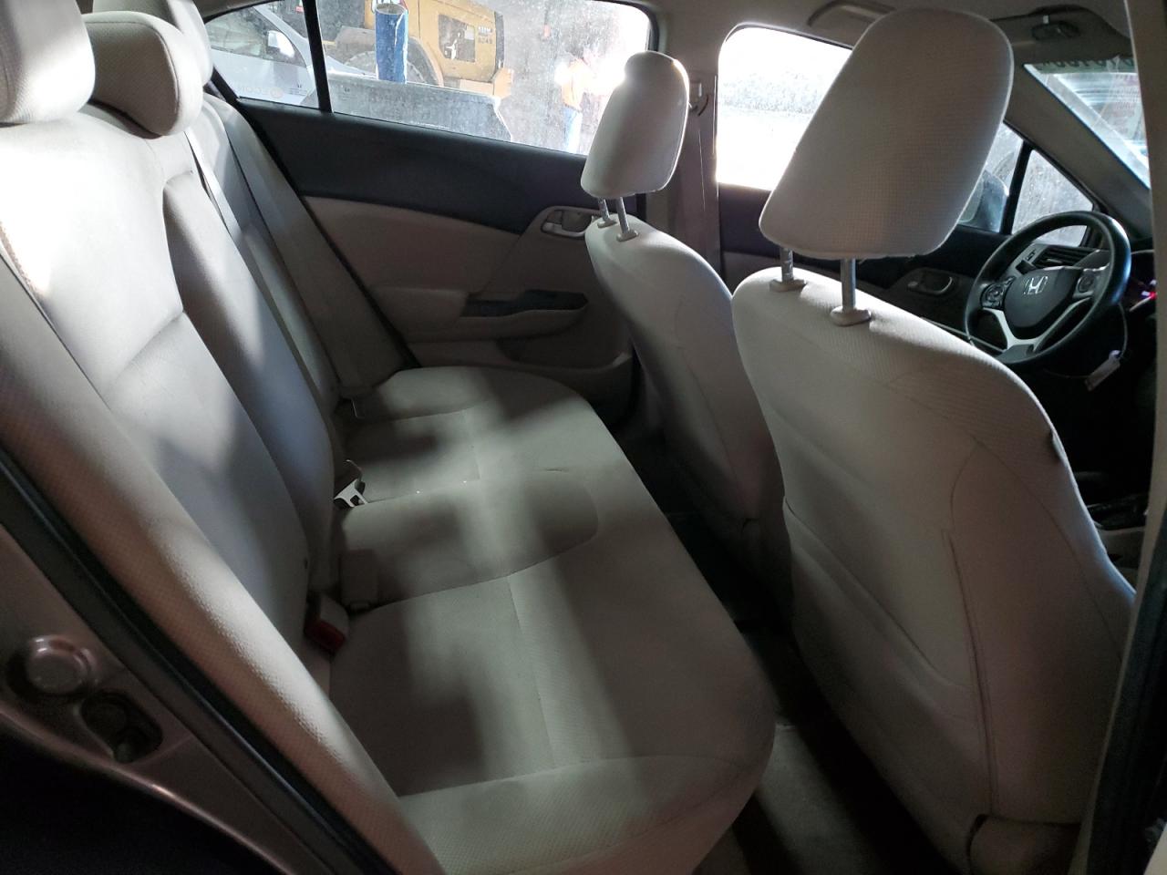 2012 Honda Civic - Image 10